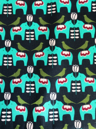 Mees&Mees für Kokka - Wachstuch - Dala Love - Marineblau